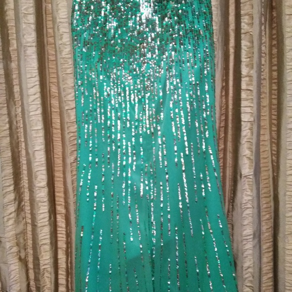 Size 8 Sherri Hill Teal Silk One-Shoulder Dress - Picture 7 of 9